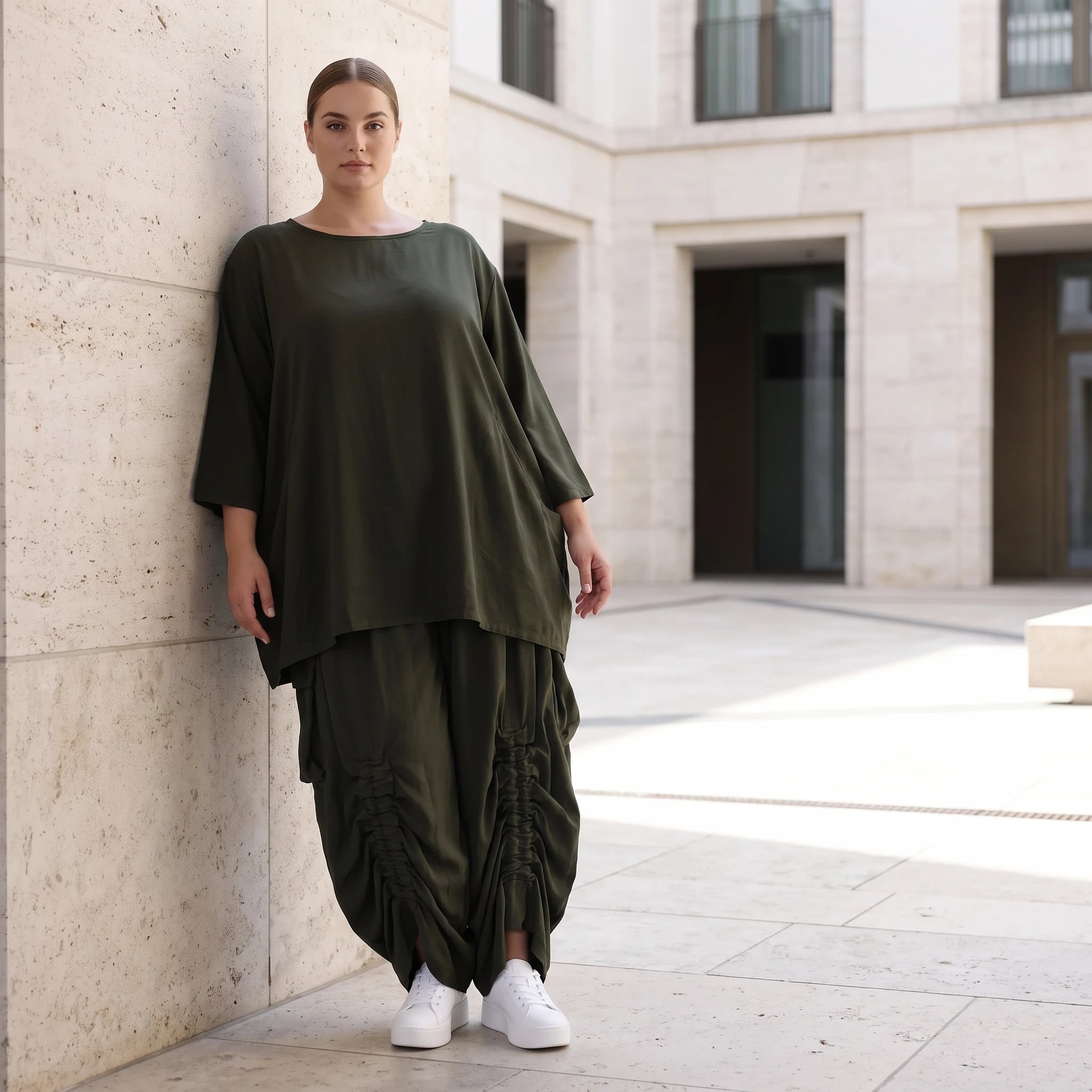 Damen Shirt Avantgarde Lyocell Khaki, A-Linie, 3/4-Arm, Flügeltaschen, Oversize große Größen – AKH Premium