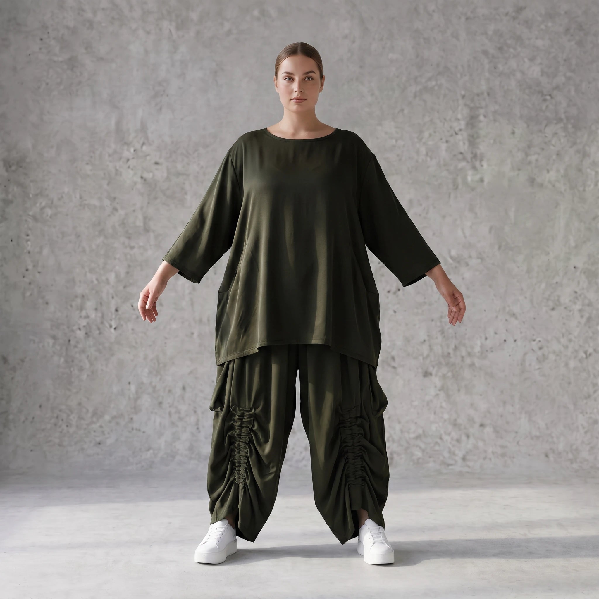 Damen Shirt Avantgarde Lyocell Khaki, A-Linie, 3/4-Arm, Flügeltaschen, Oversize große Größen – AKH Premium