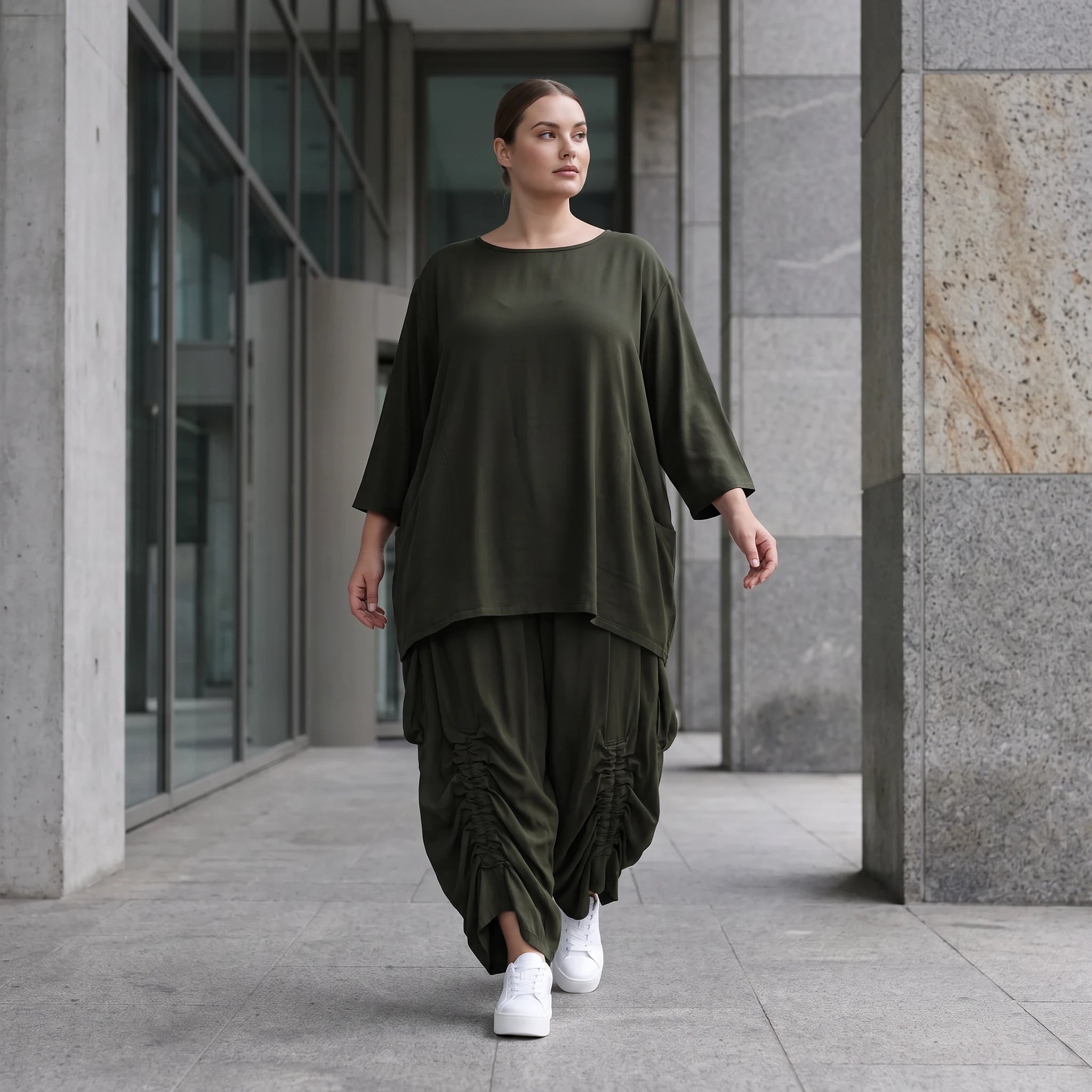 Damen Shirt Avantgarde Lyocell Khaki, A-Linie, 3/4-Arm, Flügeltaschen, Oversize große Größen – AKH Premium