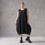Damen Kleid Avantgarde Lyocell Schwarz, Ballonschnitt, ärmellos, Flügeltaschen, Oversize große Größen – AKH Premium