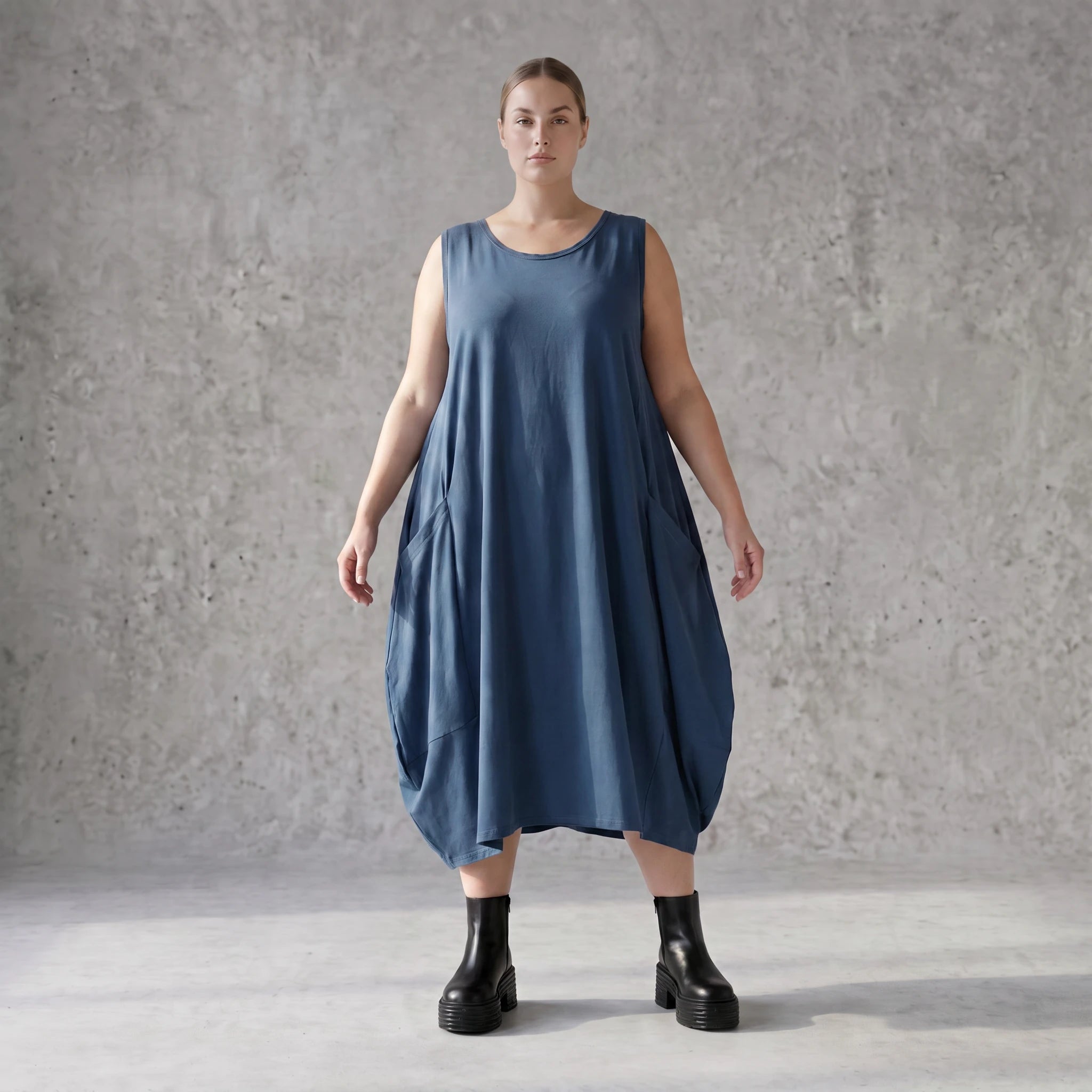 Damen Kleid Avantgarde Lyocell Petrol, Ballonschnitt, ärmellos, Flügeltaschen, Oversize große Größen – AKH Premium