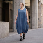 Damen Kleid Avantgarde Lyocell Petrol, Ballonschnitt, ärmellos, Flügeltaschen, Oversize große Größen – AKH Premium