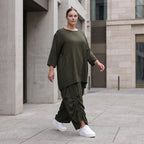 Damen Hose Avantgarde Lyocell Khaki, Ballonschnitt, Flügeltaschen, Oversize große Größen – AKH Premium