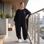 Damen Shirt Avantgarde Lyocell Schwarz, gerader Schnitt, Kurzarm, Volant, Oversize große Größen – AKH Premium