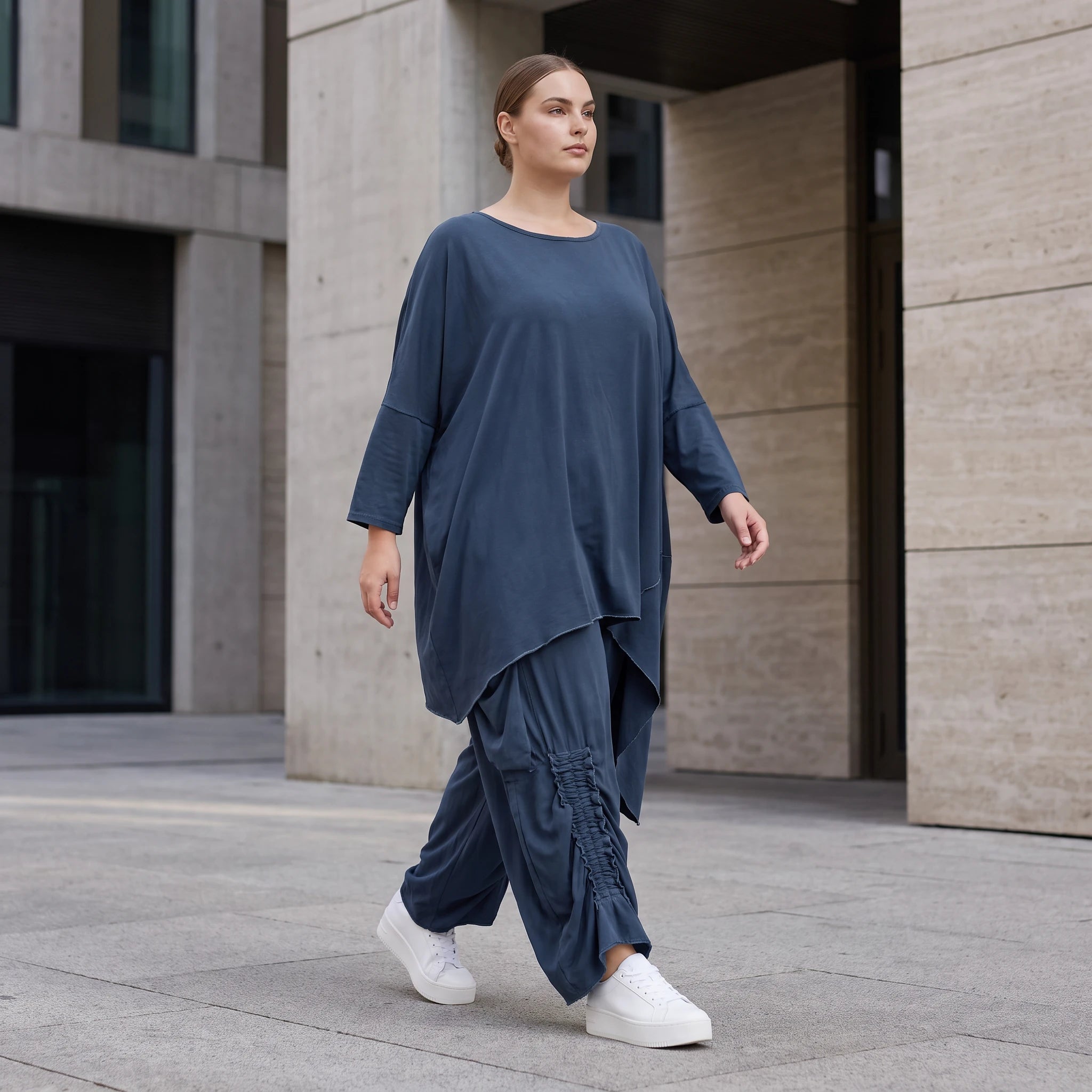 Damen Shirt Avantgarde Lyocell Petrol, gerader Schnitt, Kurzarm, Volant, Oversize große Größen – AKH Premium