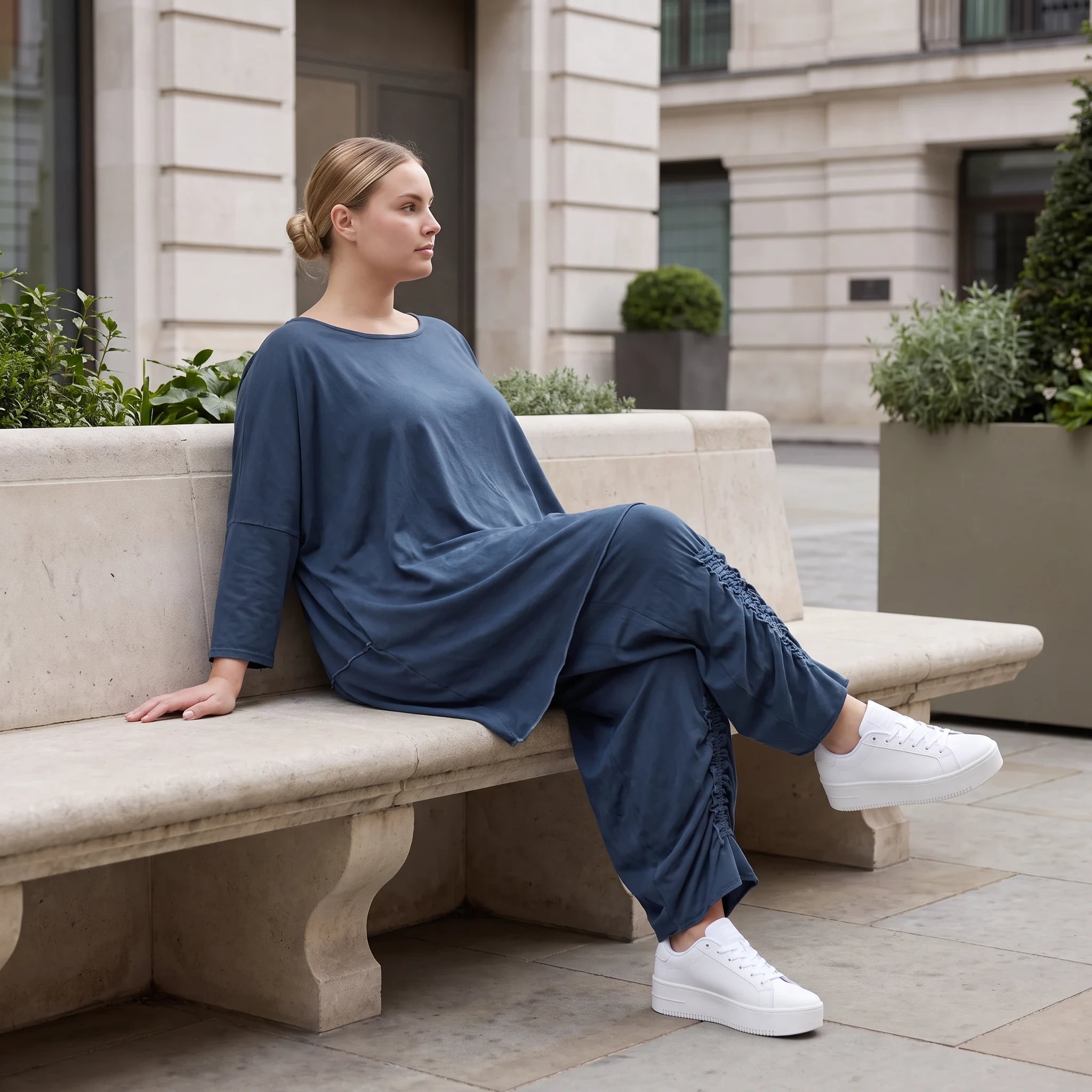 Damen Shirt Avantgarde Lyocell Petrol, gerader Schnitt, Kurzarm, Volant, Oversize große Größen – AKH Premium