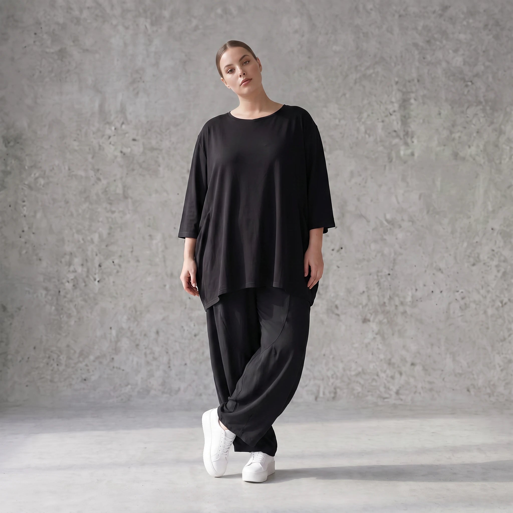 Damen Hose Avantgarde Lyocell Schwarz, Ballonschnitt, Oversize große Größen – AKH Premium