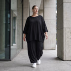 Damen Hose Avantgarde Lyocell Schwarz, Ballonschnitt, Oversize große Größen – AKH Premium