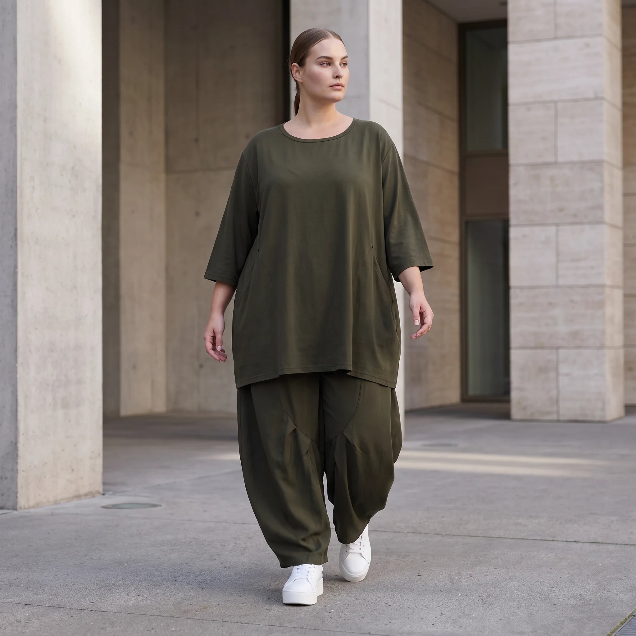 Damen Hose Avantgarde Lyocell Khaki, Ballonschnitt, Oversize große Größen – AKH Premium