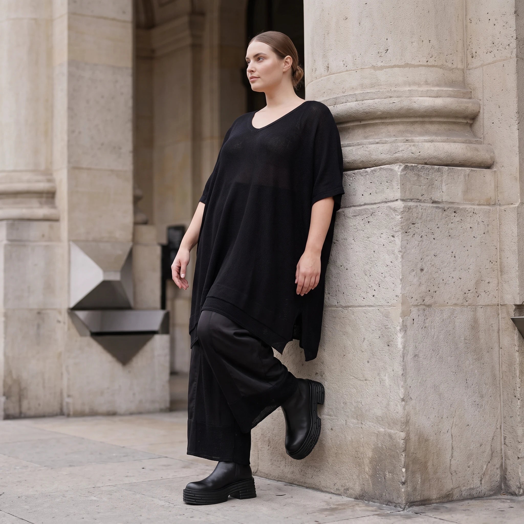 Damen Shirt Avantgarde Baumwolle Schwarz, A-Linie, Langarm, V-Ausschnitt, Oversize große Größen – AKH Premium