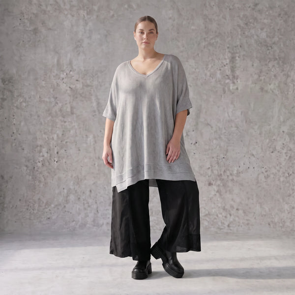 Damen Shirt Avantgarde Baumwolle Grau, A-Linie, Langarm, V-Ausschnitt, Oversize große Größen – AKH Premium