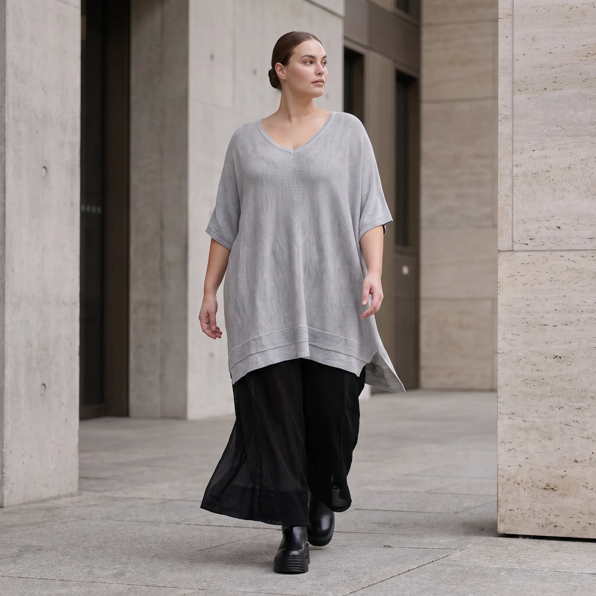 Damen Shirt Avantgarde Baumwolle Grau, A-Linie, Langarm, V-Ausschnitt, Oversize große Größen – AKH Premium