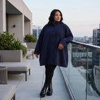 Marine Teddyjacke aus Flauschstoff in A-Linie mit Kellerfalte am Rücken warm und weich