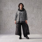 Damen Shirt Avantgarde Viskose Schwarz/Grau, asymmetrisch, Langarm, Rollkragen, Oversize große Größen – AKH Premium