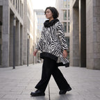 Damen Shirt Avantgarde Viskose Schwarz/Weiß, asymmetrisch, Langarm, Kapuze, Oversize große Größen – AKH Premium