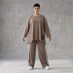 Longsleeve in Taupe aus French Terry mit Grafikprint und A-Linie im lässigen Streetstyle