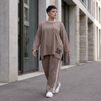 Longsleeve in Taupe aus French Terry mit Grafikprint und A-Linie im lässigen Streetstyle