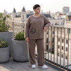Sweatshirt aus French Terry mit Smileyprint und asymmetrischer Tasche in gerundeter Form