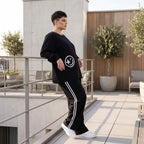 Sweatshirt mit Smileyprint und asymmetrischer Tasche aus weichem French Terry Rundhals