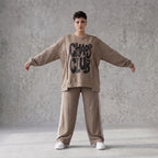 Streetwearshirt mit Chaos Club Print aus French Terry kastig mit Außennähten wärmend