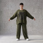 Langarmshirt kastig aus weichem French Terry mit Chaos Club Print und sichtbaren Nähten