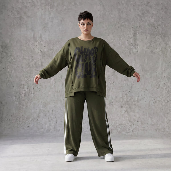 Langarmshirt kastig aus weichem French Terry mit Chaos Club Print und sichtbaren Nähten