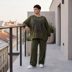 Langarmshirt kastig aus weichem French Terry mit Chaos Club Print und sichtbaren Nähten