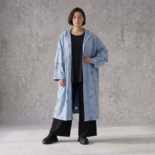 Jeansblauer Kapuzencardigan aus Baumwolljersey mit Elasthan mit lockerem geradem Schnitt