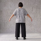 Graues Shirt im Destroyedlook aus weichem Jersey mit Rundhalsausschnitt geradem Schnitt