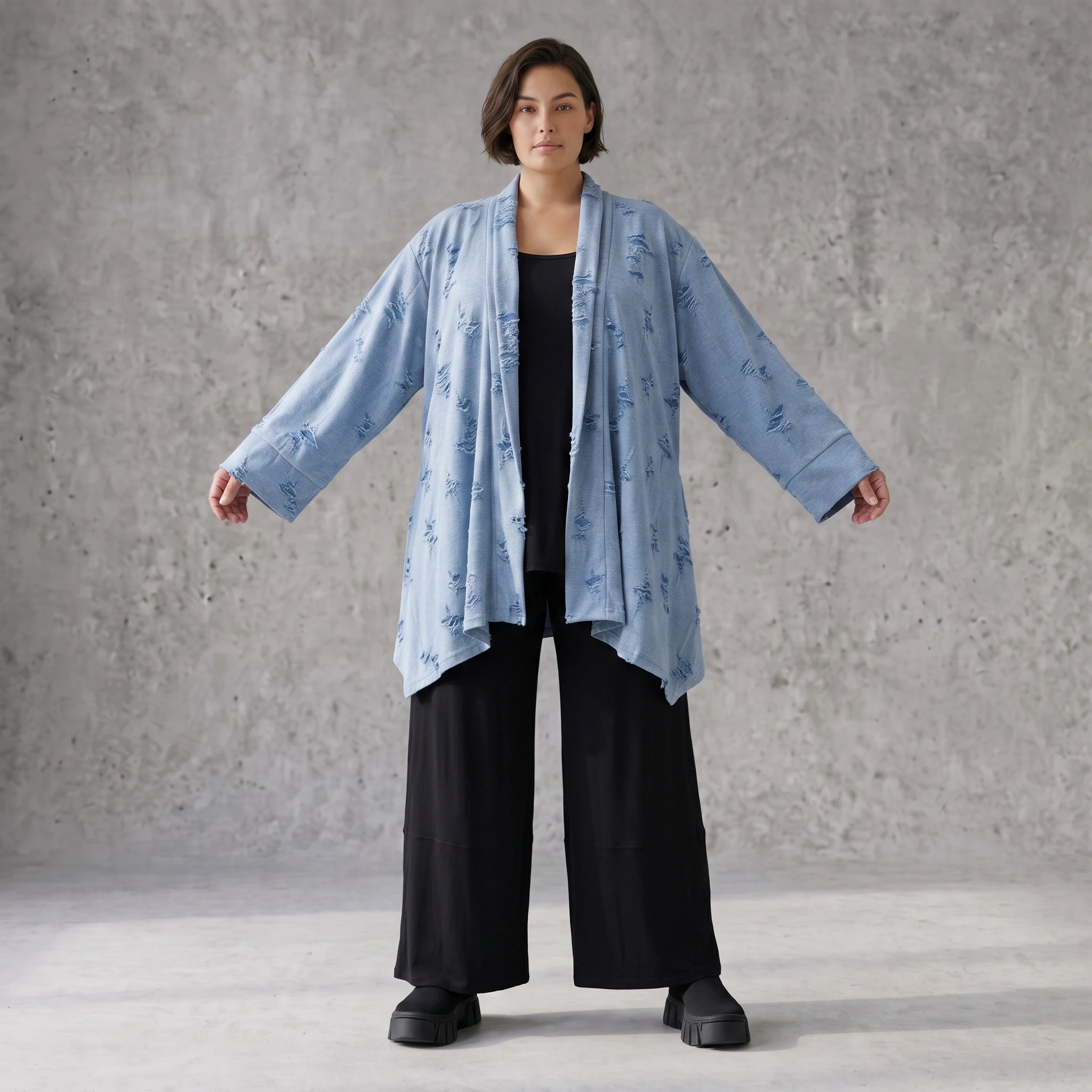 Jeansblauer Jersey Cardigan in A-Linie mit Sternenprint im Destroyed-Look offen locker