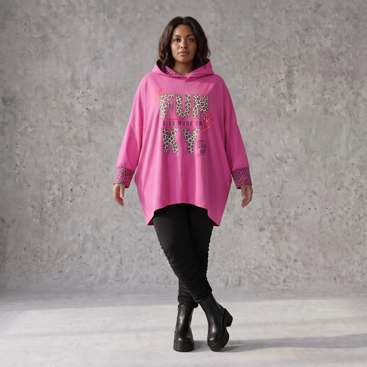 Pinke Leoprint Kapuzensweatjacke aus Baumwollmix mit French Terry und verlängertem Rücken
