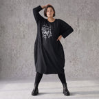 Kleid in OldBlack aus weichem French Terry in Ballonform mit Rundhalsausschnitt Langarm