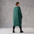 Ballonkleid in OldGreen aus French Terry mit Rundhals und Langarm mit Seitennahttaschen