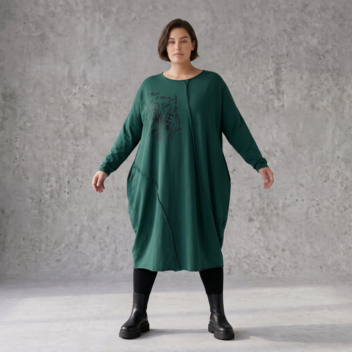 Ballonkleid in OldGreen aus French Terry mit Rundhals und Langarm mit Seitennahttaschen