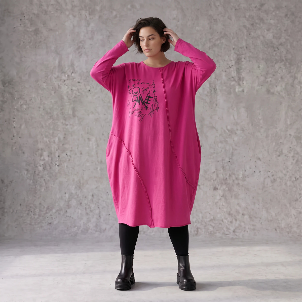 Altrosa Ballonkleid aus weichem French Terry mit Stretch und Faltennaht in Ballonform