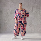 Satinshirt in Rose/Blau/Pink mit floralem Print in A-Linie fließend und weich fallend