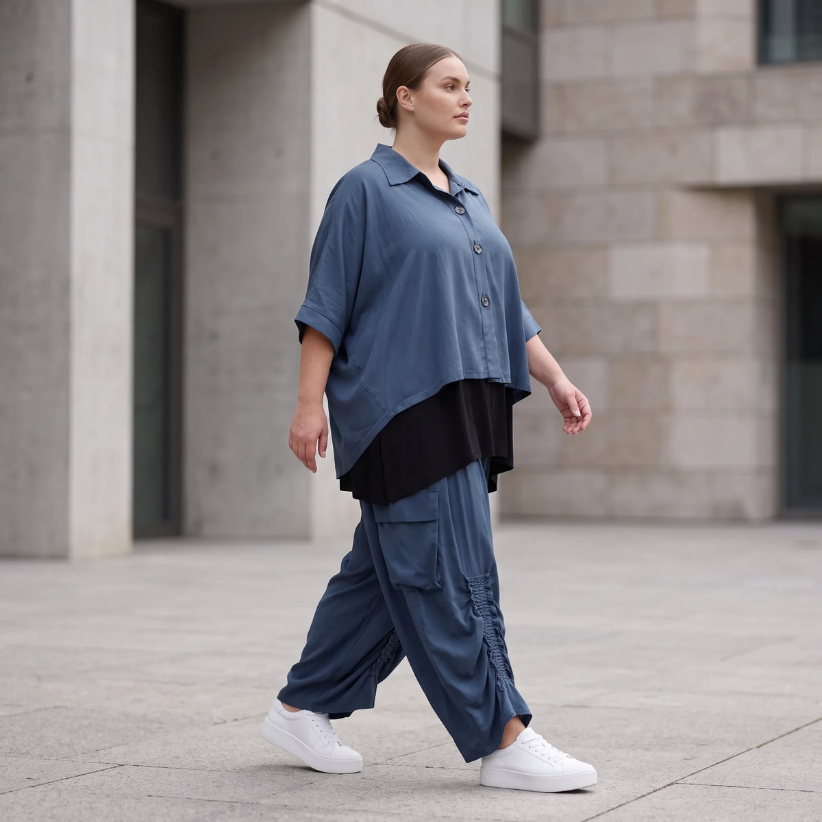 Petrol Bluse aus Lyocelltwill mit Hemdkragen Knopfleiste Rundsaum und 3/4-Arm leicht