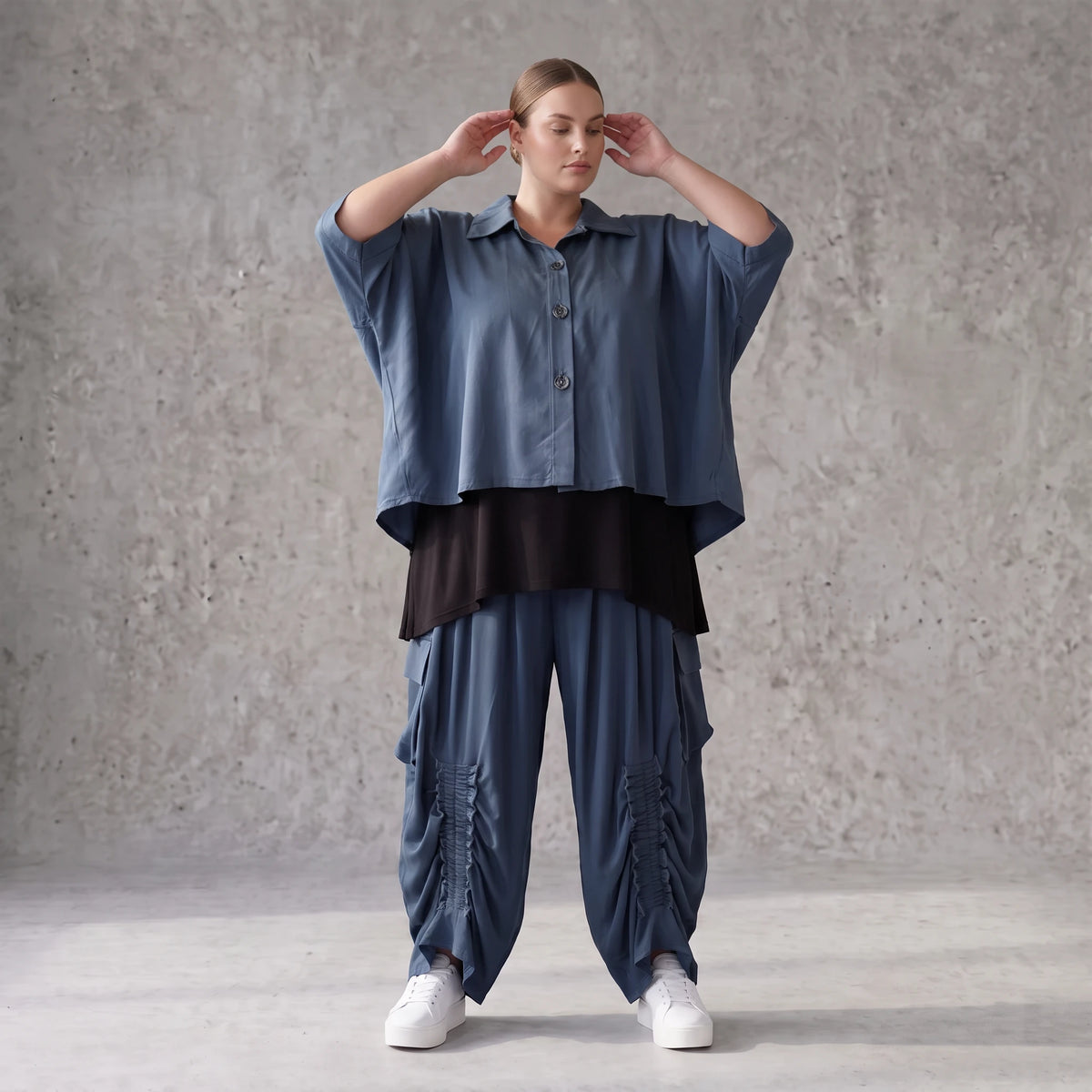 Petrol Bluse aus Lyocelltwill mit Hemdkragen Knopfleiste Rundsaum und 3/4-Arm leicht
