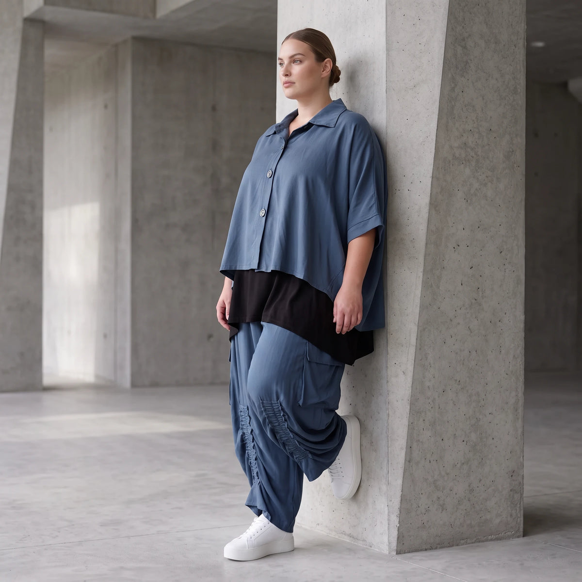 Petrol Bluse aus Lyocelltwill mit Hemdkragen Knopfleiste Rundsaum und 3/4-Arm leicht