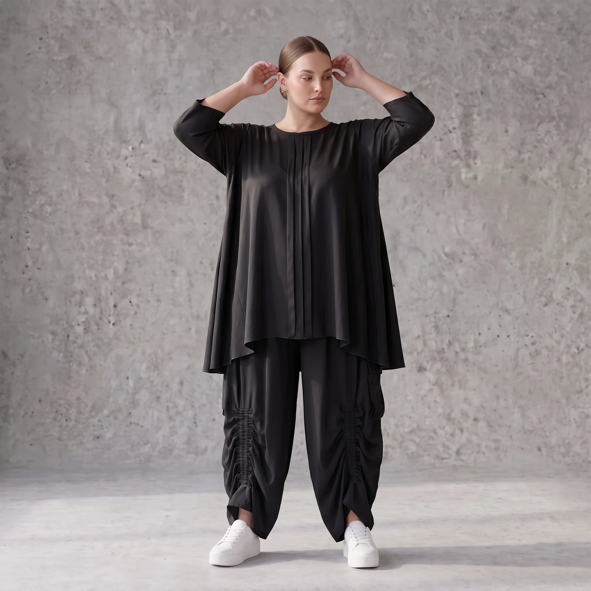 Lyocellshirt in A-Linie mit Biesenmuster zipfeligem Saum und 3/4-Arm weich fallend locker