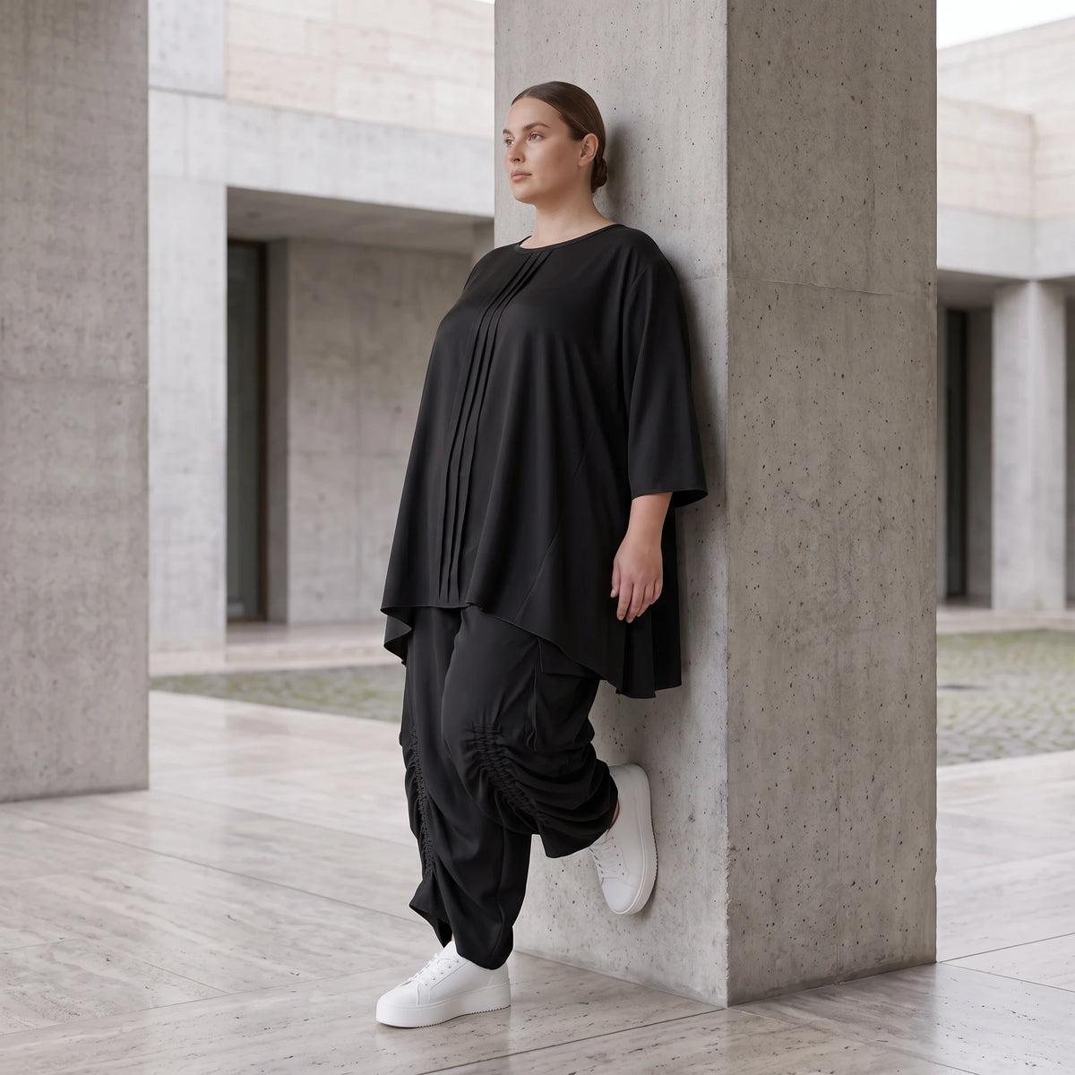Lyocellshirt in A-Linie mit Biesenmuster zipfeligem Saum und 3/4-Arm weich fallend locker