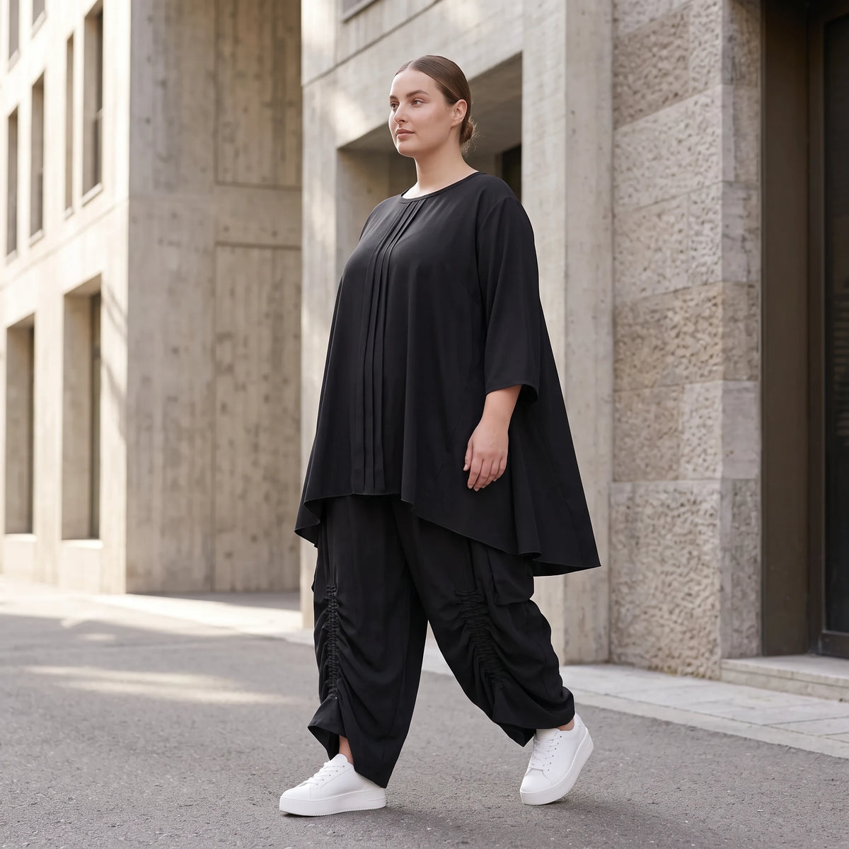 Lyocellshirt in A-Linie mit Biesenmuster zipfeligem Saum und 3/4-Arm weich fallend locker