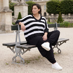 Warmes Strickshirt in weichem Stretchstrick mit V-Ausschnitt in kastiger Destroyedoptik