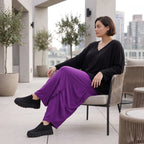 Violette Ballonhose aus softem Slinkystretch mit weitem Bein Flügeltaschen Schlupfbund