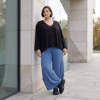 Blaue Ballonhose aus fließendem Slinkystoff mit Stretch und weitem Bein ohne Verschluss