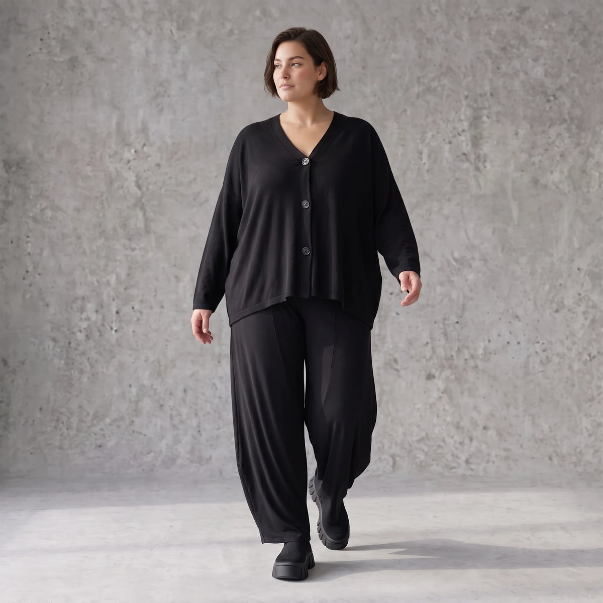 Ballonhose aus Slinky mit Stretch weites Bein als Schlupfhose fließend und elegant edel