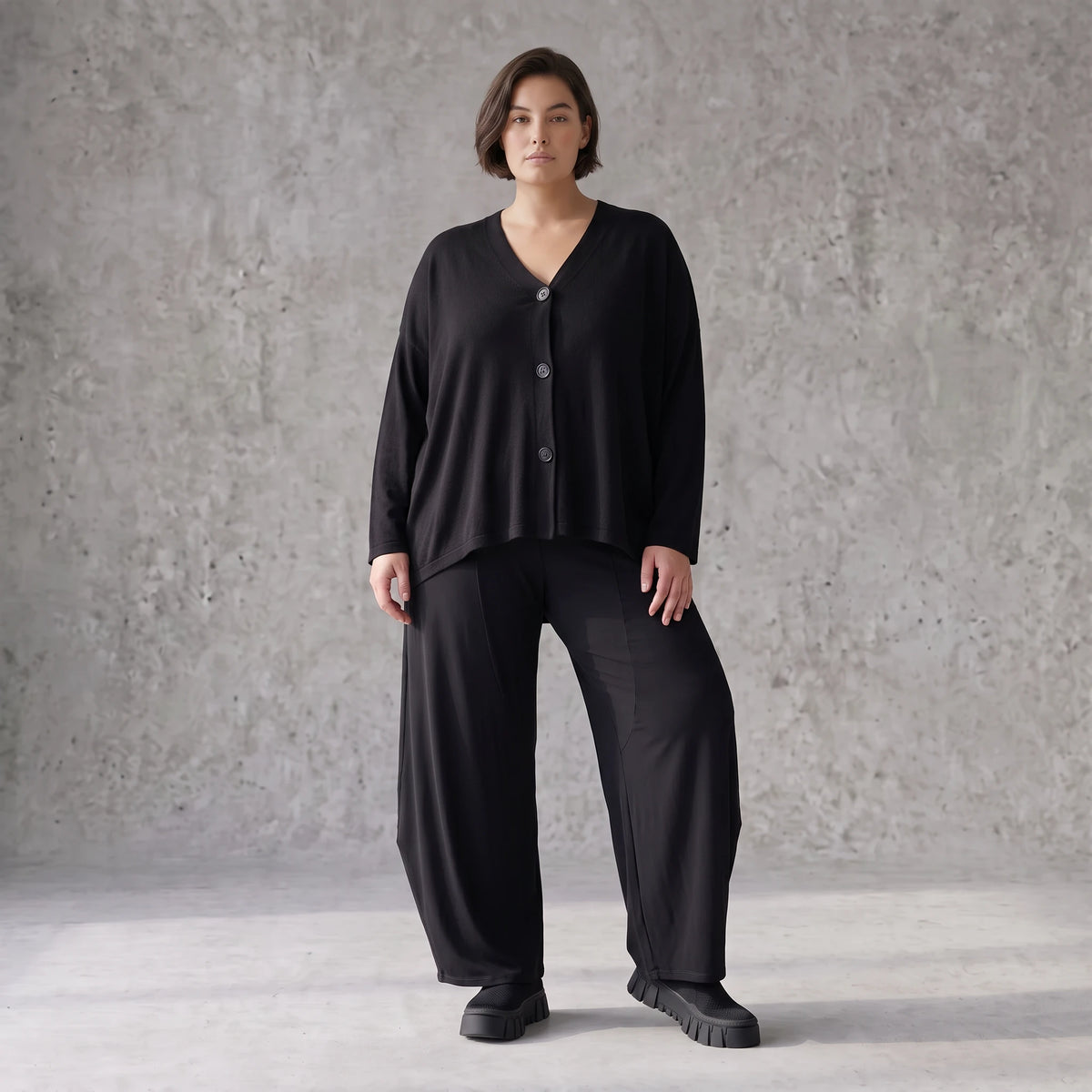 Ballonhose aus Slinky mit Stretch weites Bein als Schlupfhose fließend und elegant edel