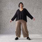 Ballonhose in Camel aus Slinkystoff mit Stretch in weiter Form für Alltag und Büro Look