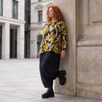 Langarmshirt in Schwarz/Gelb aus Romanit Jersey mit Rundhalsausschnitt in Glockenform