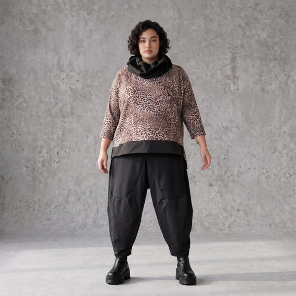 Feinstrick Rollkragenpullover in Beige/Schwarz mit geradem Schnitt kuschelig weich warm